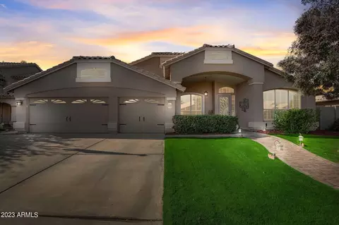 7848 W Kerry Ln, Glendale, AZ 85308