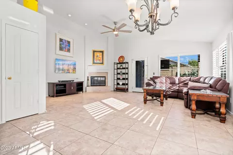 4350 E Lone Cactus Dr, Phoenix, AZ 85050 photo 2