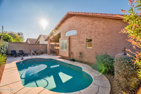 4350 E Lone Cactus Dr, Phoenix, AZ 85050 photo 4