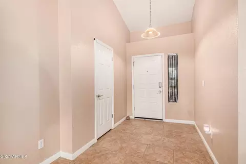 5247 Emelita Ave, Mesa, AZ 85206 photo 5