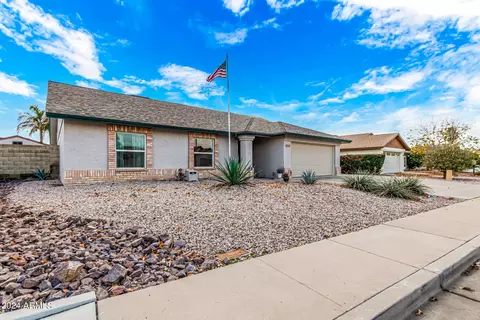 5247 Emelita Ave, Mesa, AZ 85206 photo 2