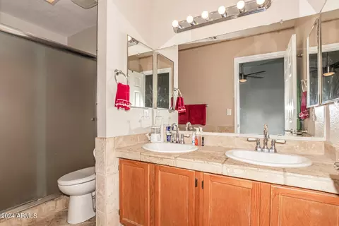 5247 Emelita Ave, Mesa, AZ 85206 photo 14