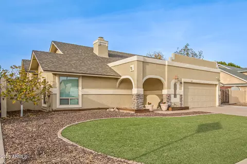 4866 E Princess Dr, Mesa, AZ 85205 photo 5