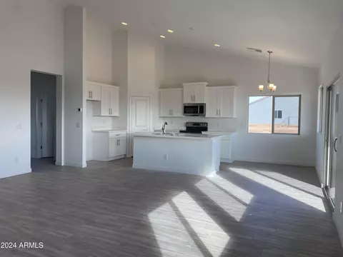 29131 N 254th Ave, Wittmann, AZ 85361 photo 5