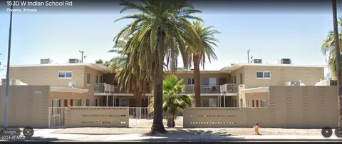 1525 W Indian School Rd, Phoenix, AZ 85015