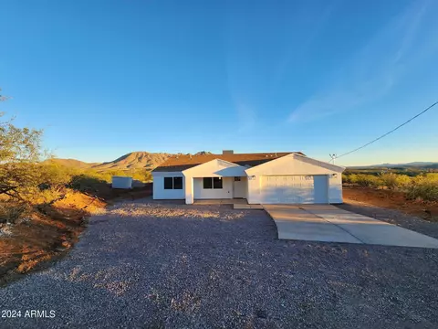 1809 Japon Ct, Rio Rico, AZ 85648