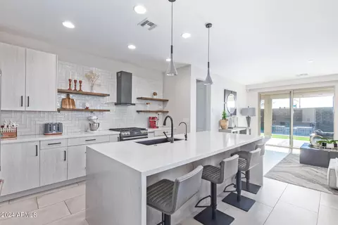 3151 E Tina Dr, Phoenix, AZ 85050 photo 18