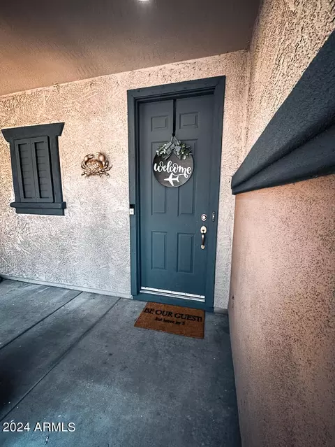 5836 E Hampton Ave, Mesa, AZ 85206