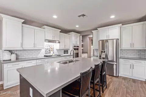 3740 E Blue Spruce Ln, Gilbert, AZ 85298 photo 16