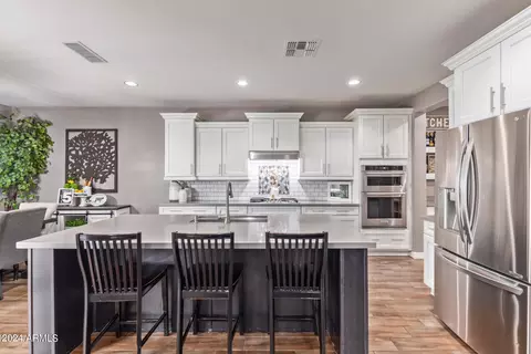 3740 E Blue Spruce Ln, Gilbert, AZ 85298 photo 15