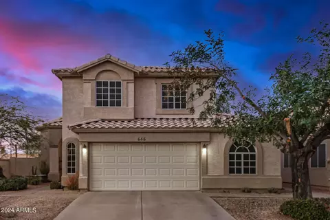 646 W Sereno Dr, Gilbert, AZ 85233