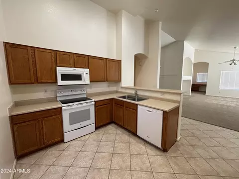 4115 E Rustler Way, Gilbert, AZ 85297 photo 7
