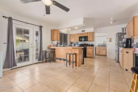 1051 S S Spur, Mesa, AZ 85204 photo 6