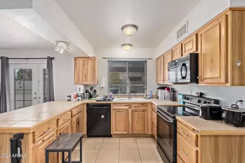 1051 S S Spur, Mesa, AZ 85204 photo 17