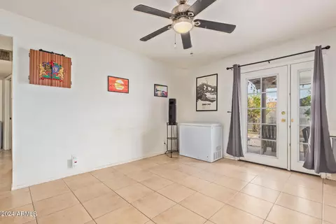 1051 S S Spur, Mesa, AZ 85204 photo 7