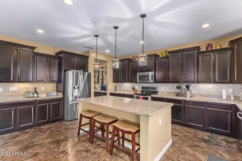 1434 E Canary Dr, Gilbert, AZ 85297 photo 9