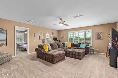 1434 E Canary Dr, Gilbert, AZ 85297 photo 12