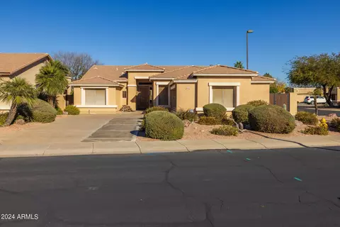 1694 E Spur St, Gilbert, AZ 85296