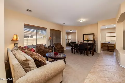 1694 E Spur St, Gilbert, AZ 85296 photo 4