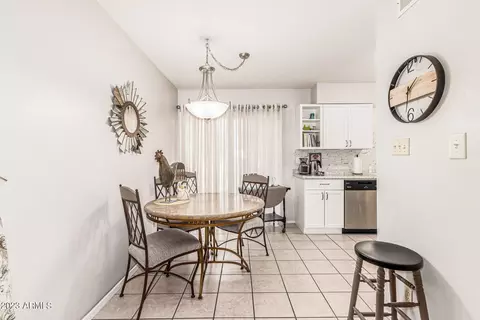 1129 E Vaughn St #A, Tempe, AZ 85283 photo 10
