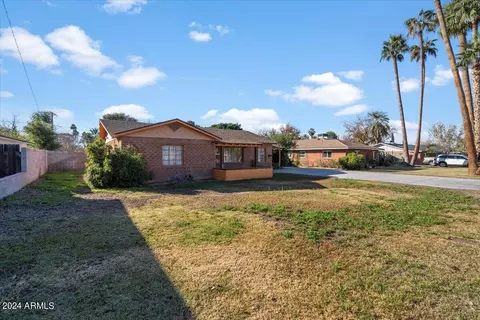 4127 E Cambridge Ave, Phoenix, AZ 85008 photo 4