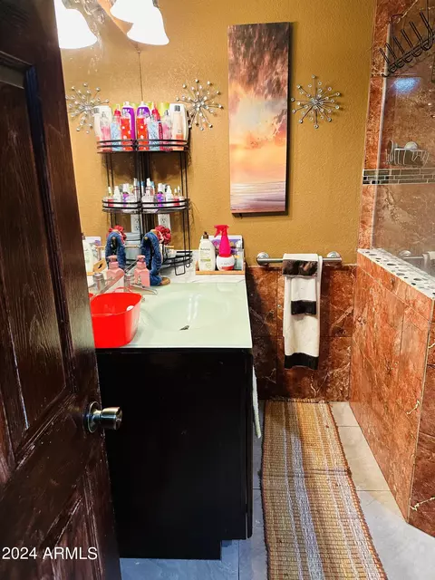 4425 S 8th Pl, Phoenix, AZ 85040 photo 7