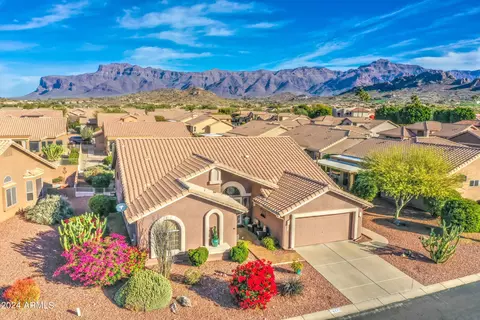 8270 E Birdie Ln, Gold Canyon, AZ 85118
