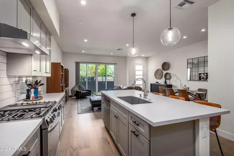 5151 N 13th Pl #2, Phoenix, AZ 85014 photo 4