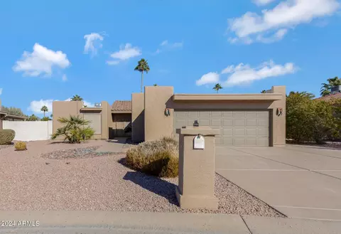 25825 S Foxglenn Dr, Sun Lakes, AZ 85248