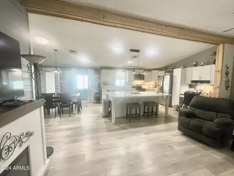 652 S Ellsworth -- #30, Mesa, AZ 85208