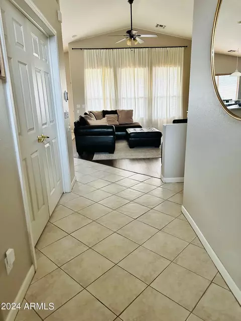 2008 S 82nd Ave, Phoenix, AZ 85043 photo 2