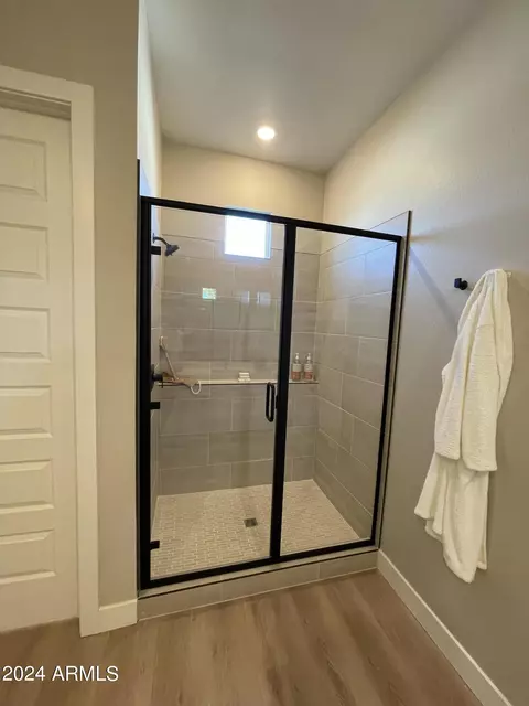 Bath - 1210 E Megan St, Gilbert, AZ 85295 photo 2 of 2