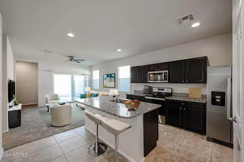3414 S 78th Ln, Phoenix, AZ 85043