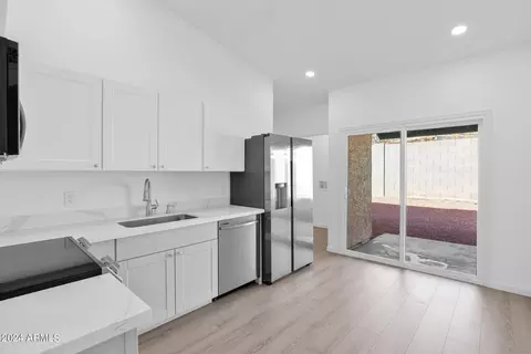 514 E Sequoia Dr, Phoenix, AZ 85024 photo 7