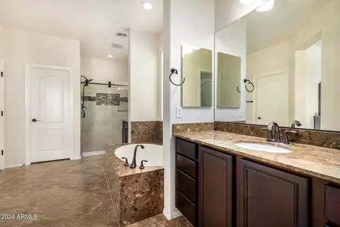 2045 E Flintlock Dr, Gilbert, AZ 85298 photo 13