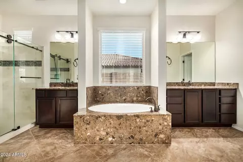 2045 E Flintlock Dr, Gilbert, AZ 85298 photo 12