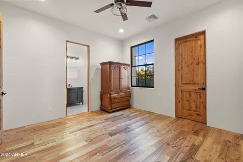 8716 E Regina Cir, Mesa, AZ 85207 photo 33