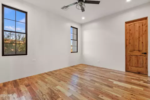 8716 E Regina Cir, Mesa, AZ 85207 photo 35