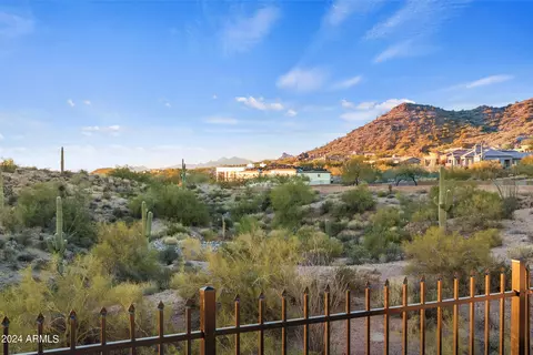 8716 E Regina Cir, Mesa, AZ 85207 photo 51