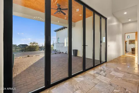 8716 E Regina Cir, Mesa, AZ 85207 photo 13