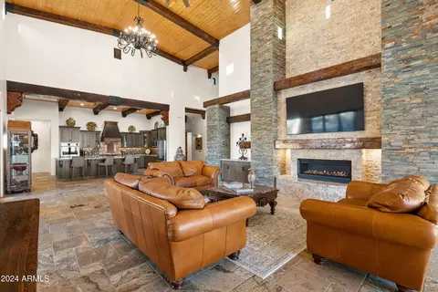 8716 E Regina Cir, Mesa, AZ 85207 photo 10