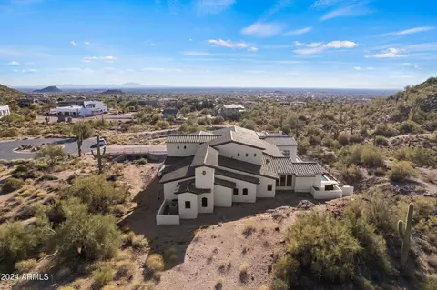 8716 E Regina Cir, Mesa, AZ 85207 photo 55