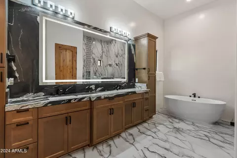 8716 E Regina Cir, Mesa, AZ 85207 photo 25