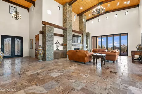 8716 E Regina Cir, Mesa, AZ 85207 photo 8