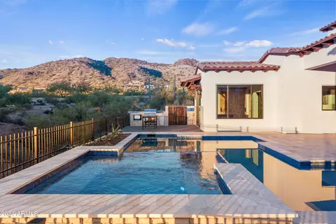 8716 E Regina Cir, Mesa, AZ 85207 photo 46