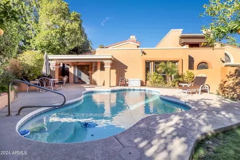 1007 E Desert Cove Ave, Phoenix, AZ 85020 photo 2