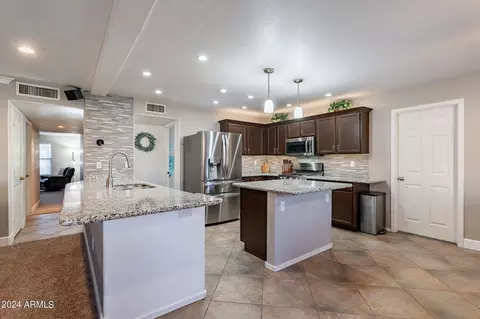 8126 E Posada Ave, Mesa, AZ 85212 photo 6