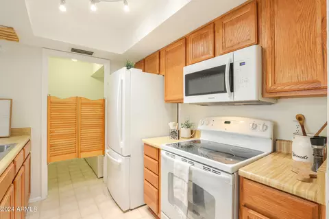 1342 W Emerald Ave #340, Mesa, AZ 85202