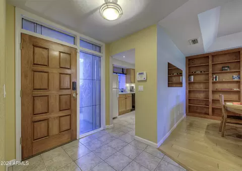 2951 E Rose Ln, Phoenix, AZ 85016 photo 7