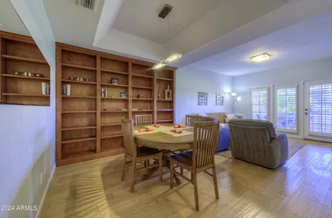 2951 E Rose Ln, Phoenix, AZ 85016 photo 4